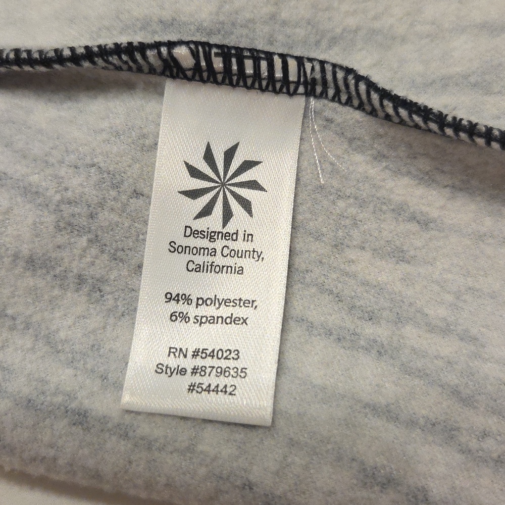 Athleta Pretty Black/Gray Mini Skirt In Very Good Condition! Stretchy Fabric. - Picture 5 of 10